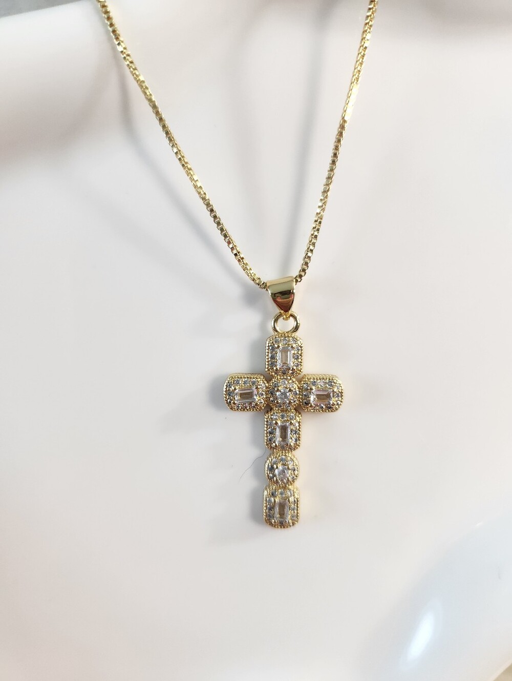 18k Gold Plated Cross Necklace - Picture 4 of 5